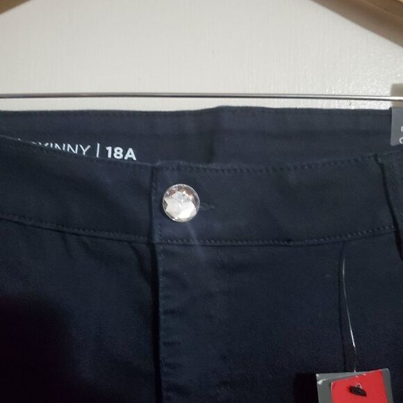 Avenue Black Skinny Tummy Control Jeans Size 18 AV - Picture 5 of 10